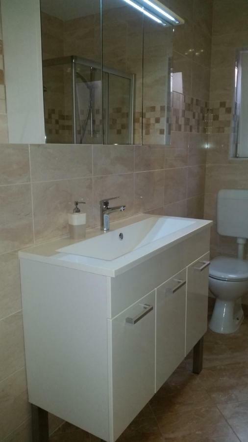 Apartments Anaivana Trogir Exterior photo